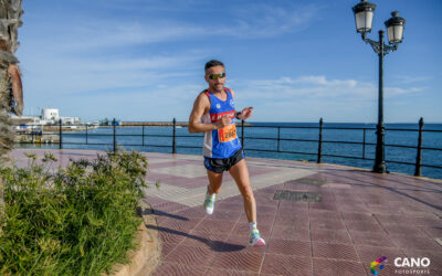 Get your photo of the Santa Eulària Ibiza Marathon with CanoFoto Sport! 📸📸